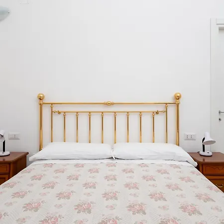 Pensión Casa Bijou - De Vivo Realty Positano