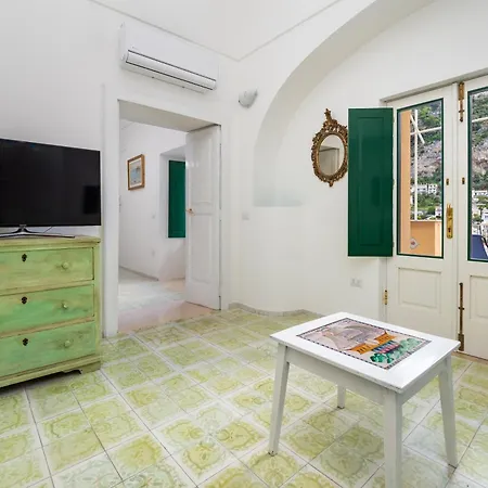 Casa Bijou - De Vivo Realty Pensión *