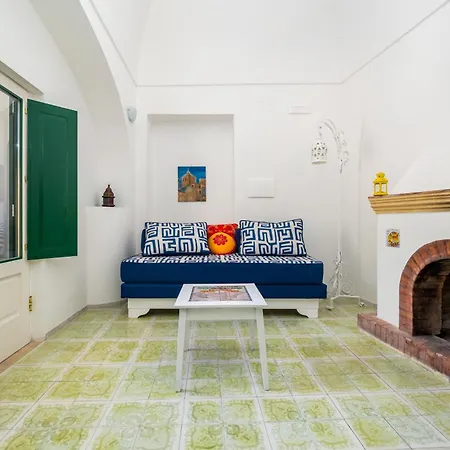 Pensión Casa Bijou - De Vivo Realty Positano