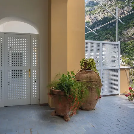 Guest house De Vivo Realty - Casa Bijou Positano