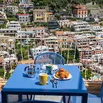 De Vivo Realty - Casa Bijou Guest house Positano