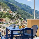 De Vivo Realty - Casa Bijou Guest house 3*