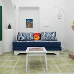 Guest house De Vivo Realty - Casa Bijou