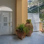 Guest house De Vivo Realty - Casa Bijou Positano