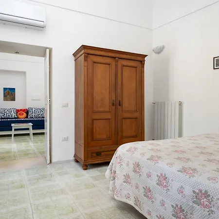 Casa Bijou - De Vivo Realty